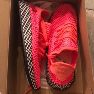 adidas deerupt runner shoes men's Size 10